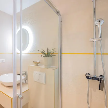 Location Bed and breakfast 3*