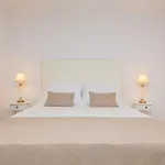 ベッド・アンド・ブレックファスト Location 3*
